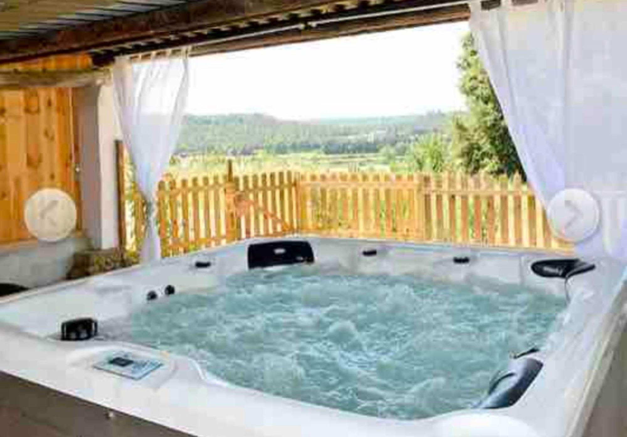 Appart Hotel - Nature Et Spa Aurons Exterior photo